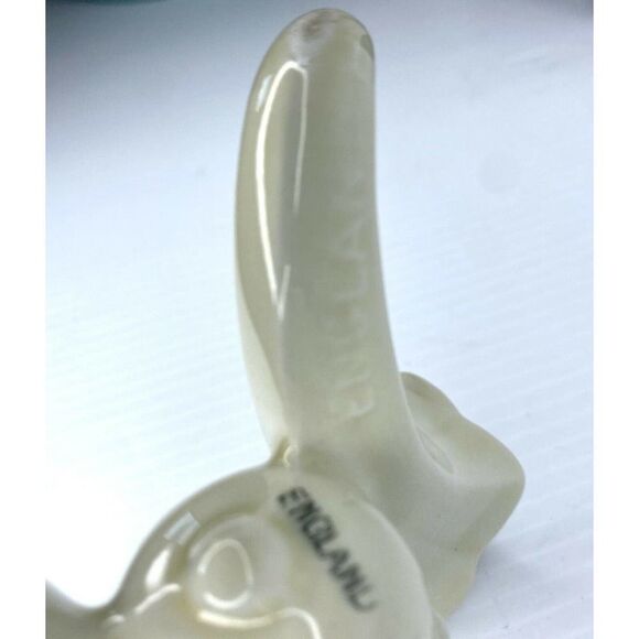 Vintage White Ceramic Triple Bud Vase Candle Holder Made In England - Picture 6 of 9